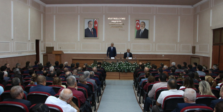 Səbail Rayon İcra Hakimiyyətində mülki müdafiə sahəsində kompleks yoxlamaların yekunlarına dair müşavirə keçirilmişdir